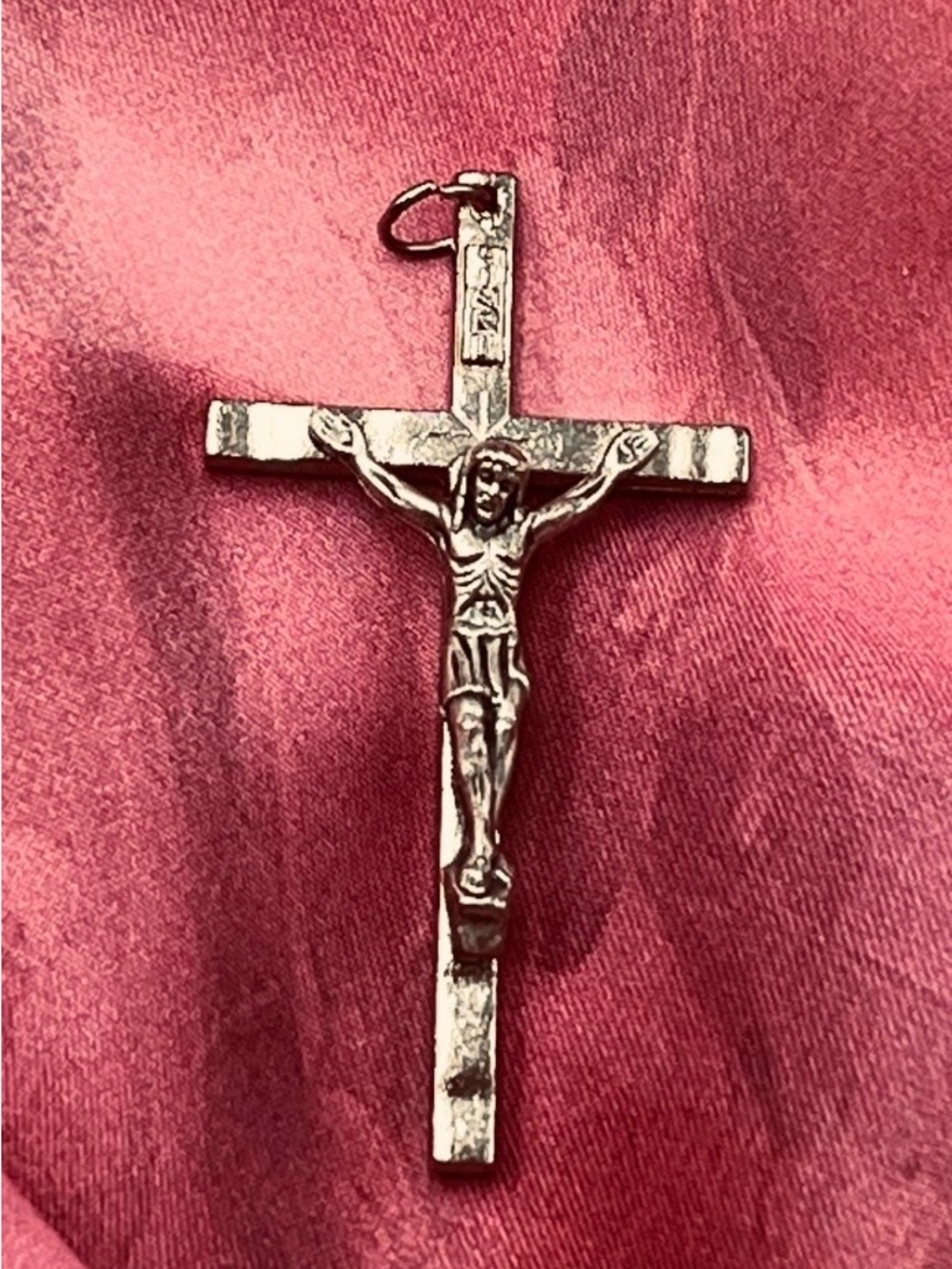 Silver Tone Crucifix Pendant Necklace - Classic Religious Cross
